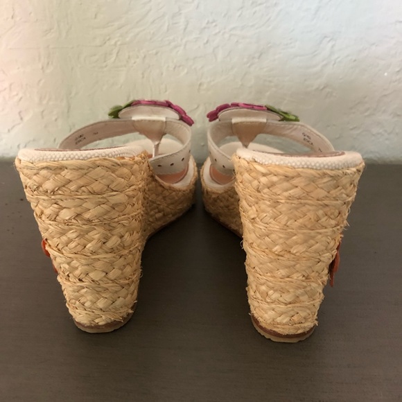 Coach white wedge sandals with flowers. Size 7. - Picture 3 of 5